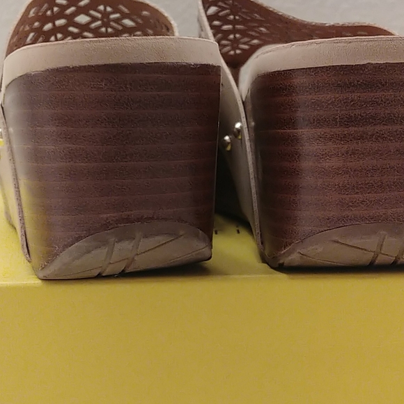 Kenneth Cole platform/7 - Picture 5 of 8